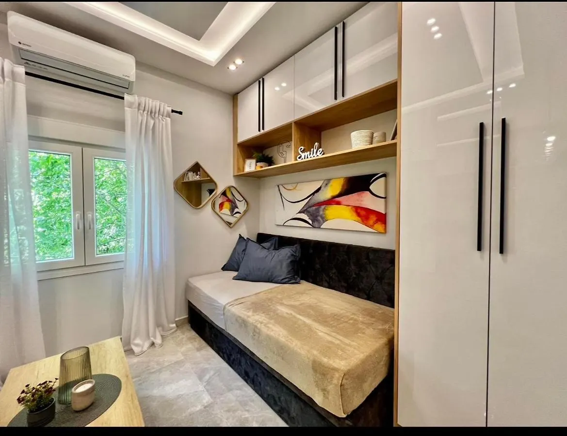 Ares Suite Thessaloniki Apartment