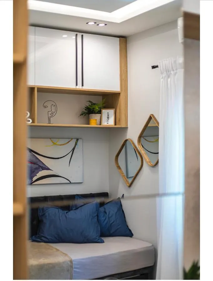 Ares Suite Thessaloniki 0*,